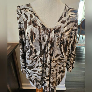 Chico’s •Size 2• Top 3/4 Sleeve Rayon Spandex Casual